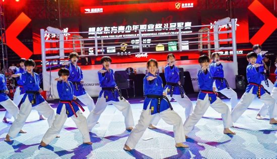 ���L���w�������e�k�ġ�ҫ��|���������I(y��)�񶷹�܊ِ��ِ���������^����2�f�˴���