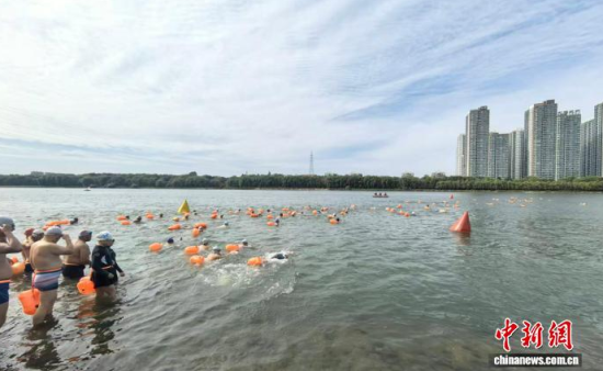 ���(d��ng)���c����ˮ���Ρ���ʯ���� �z