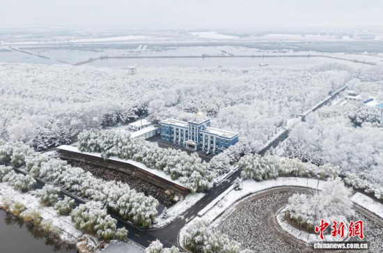 10��17�գ������(zh��n)�l��ĪĪ�����y�b�ع���(�Y�ψD) ������ �z