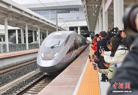 9��28�գ�G8166����܇���L��ɽվʼ�l(f��)�����K�cվ��ꖱ�վ������ �z