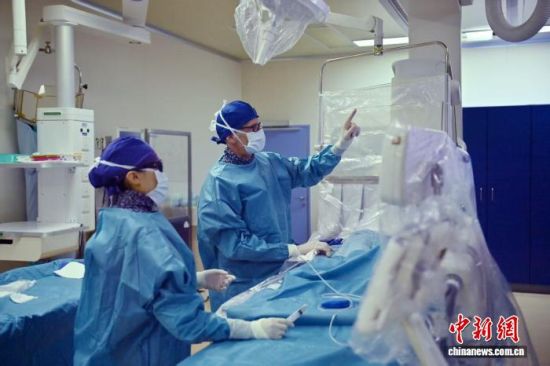 10��17�գ������L(zh��ng)�����������K���t(y��)Ժ������t(y��)��������(��)�����g(sh��)�������� �z