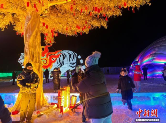 �ο������մ򿨡���ʯ���� �z