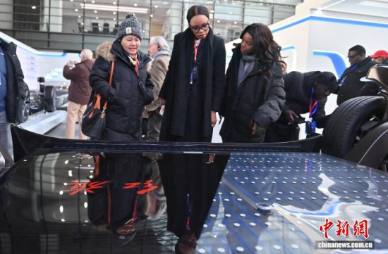 12��16���������L��������F�ɆT���Ї�һ�����^�������� �z