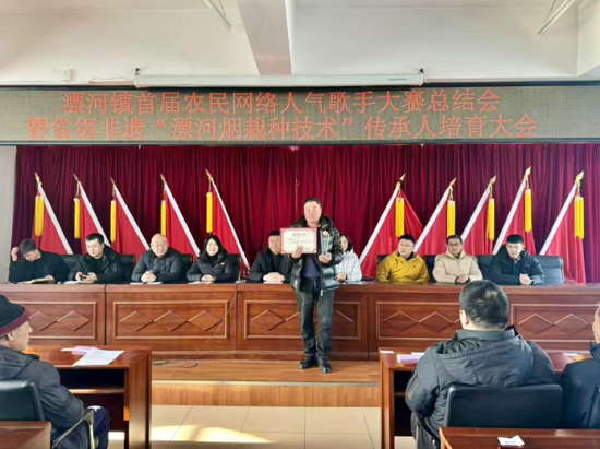 ��ӬF(xi��n)���� �Ժ���ί���������D