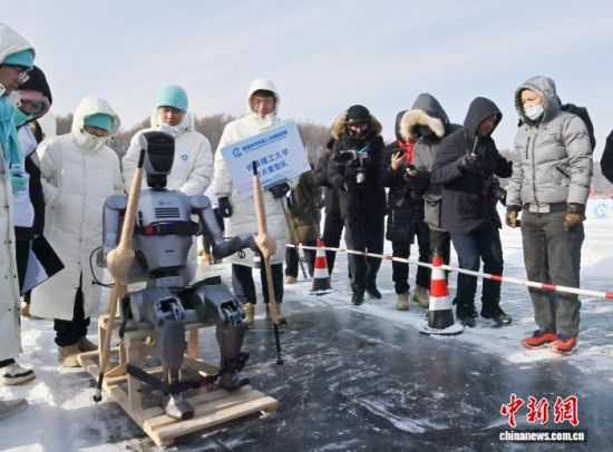 1��10�գ������L�����C�������������ϓ]��ѩ�����ڱ����ϊ^��������(�Y�ψD) ���� �z