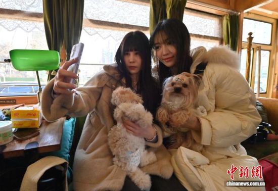 3��7�գ������L����54·���Ì����Ƴ��Č������������y�����܇�w������� �z