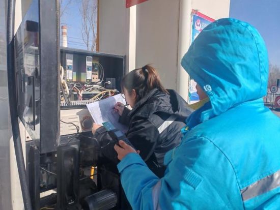 �|Դ�ֹ�˾�z��С�M������վ�O(sh��)���M�Йz�顣