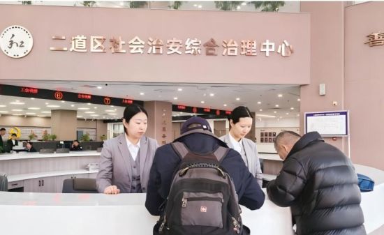 �����^(q��)����ΰ��C���������Ą�(chu��ng)�·���(w��)ģʽ�A��Ⱥ����ه��